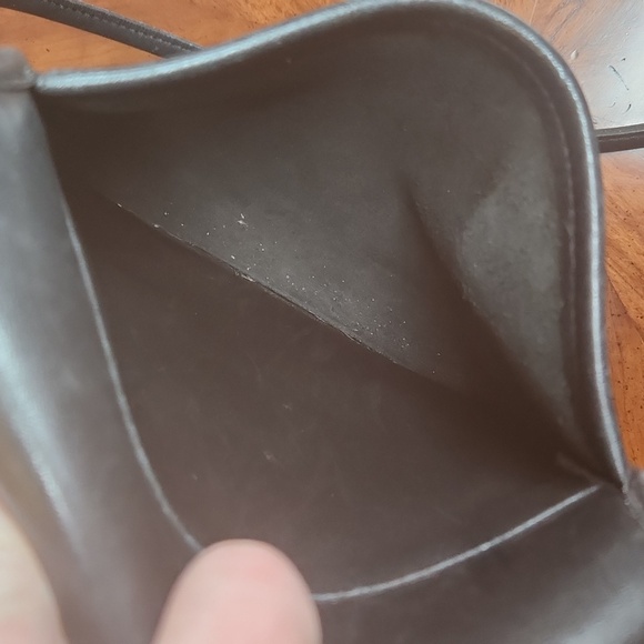 Vintage Coach. Crossbody excellent condition. - Picture 7 of 13